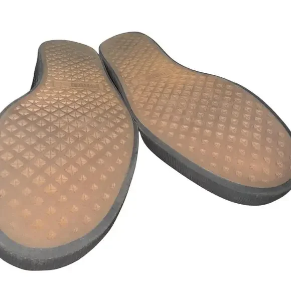 PUMA SLIP-ON CANVAS SHOES WOMENS 9 BLACK GUM SOLE SOFTFOAM+ COMFORT - Picture 10 of 10